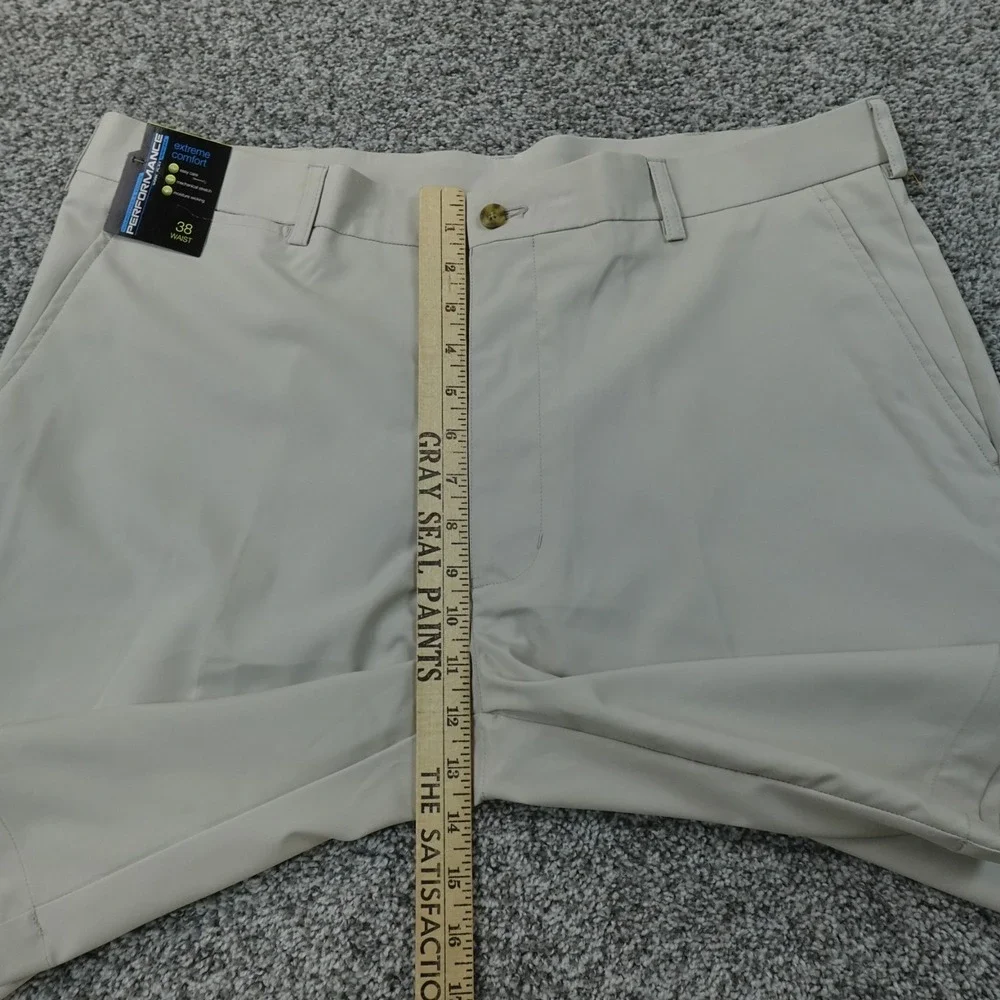 NEW Roundtree Yorke Shorts Mens 38 Beige Chino Flat Front Performance Stretch